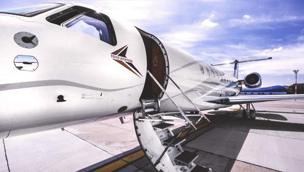 Leon & Toyo Aviation